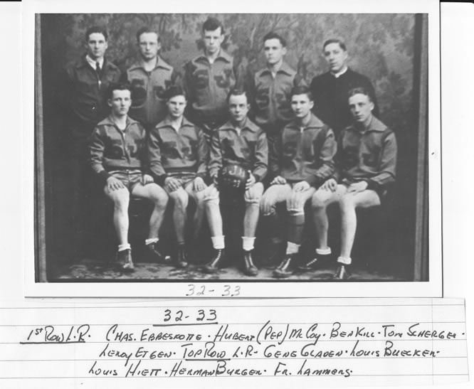 1932-33 Delphos St. John's Team Picture