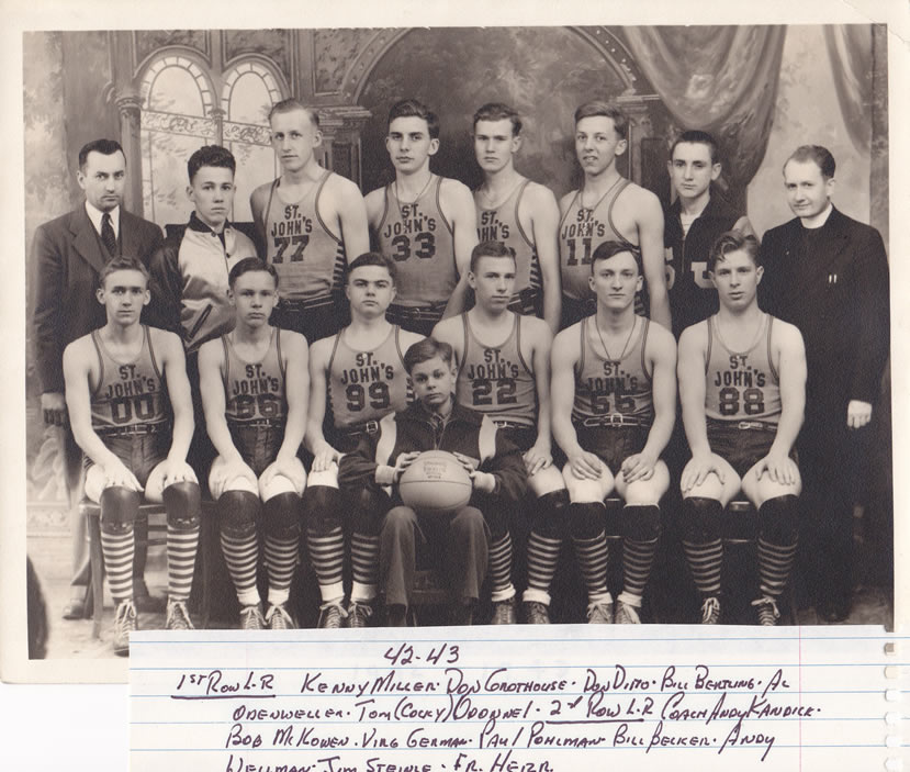 1942-43 Delphos St. John's Team Picture