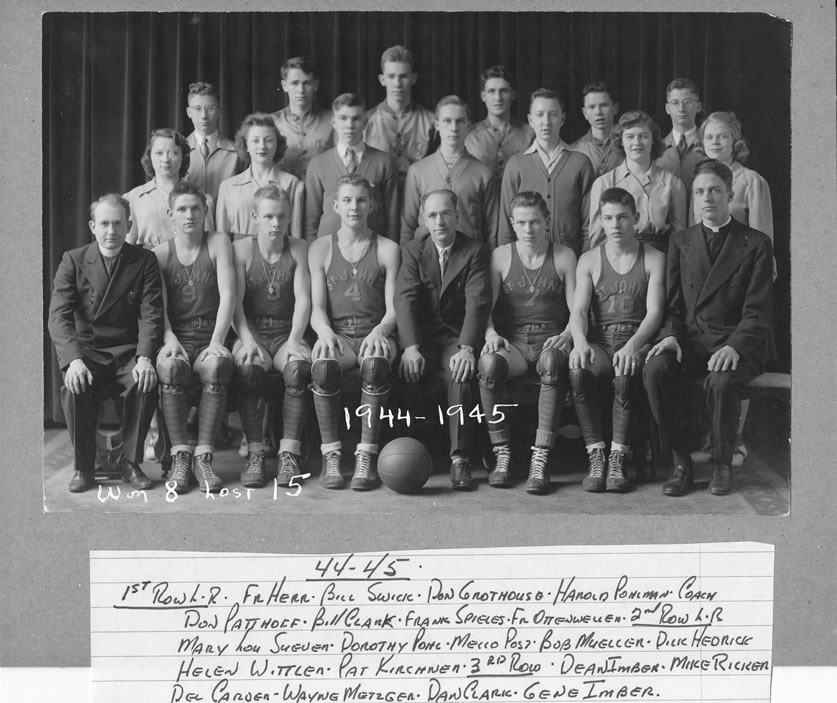 1944-45 Delphos St. John's Team Picture