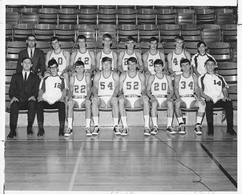 1967-68 Delphos St. John's Team Picture